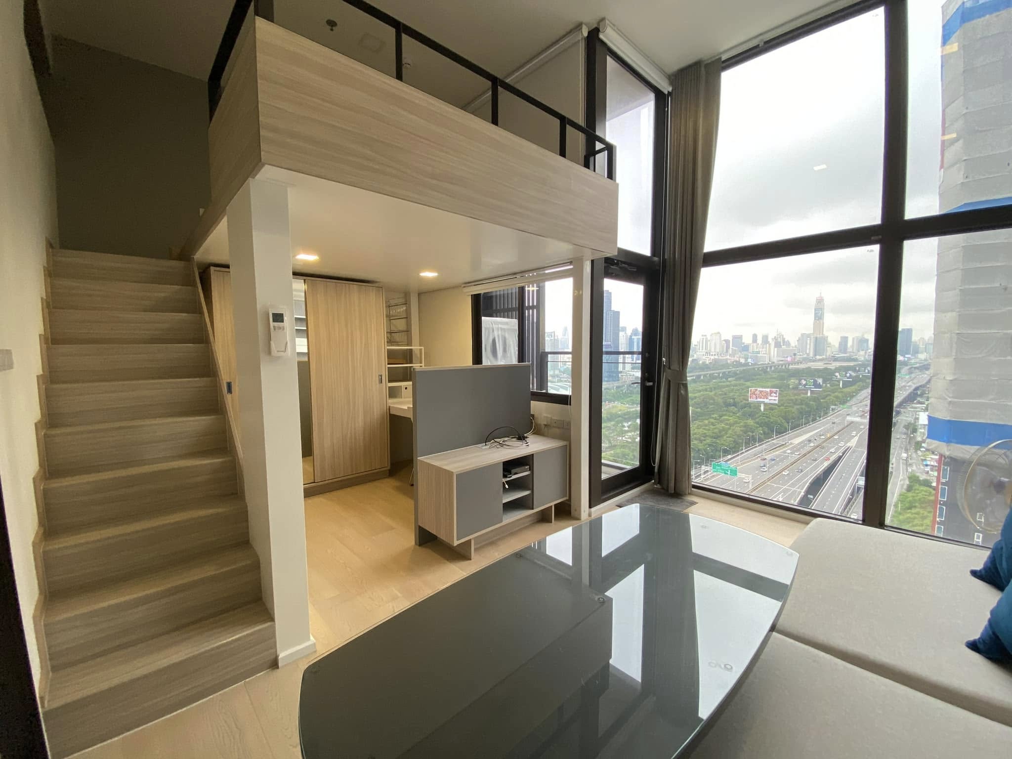 1-BR, 1-BTH Loft Duplex, 35 Sq.M., ฿4.98M, Chewathai Residence ASOKE, Near MRT Phetchaburi & Airport Rail Link Makkasan – For Sale