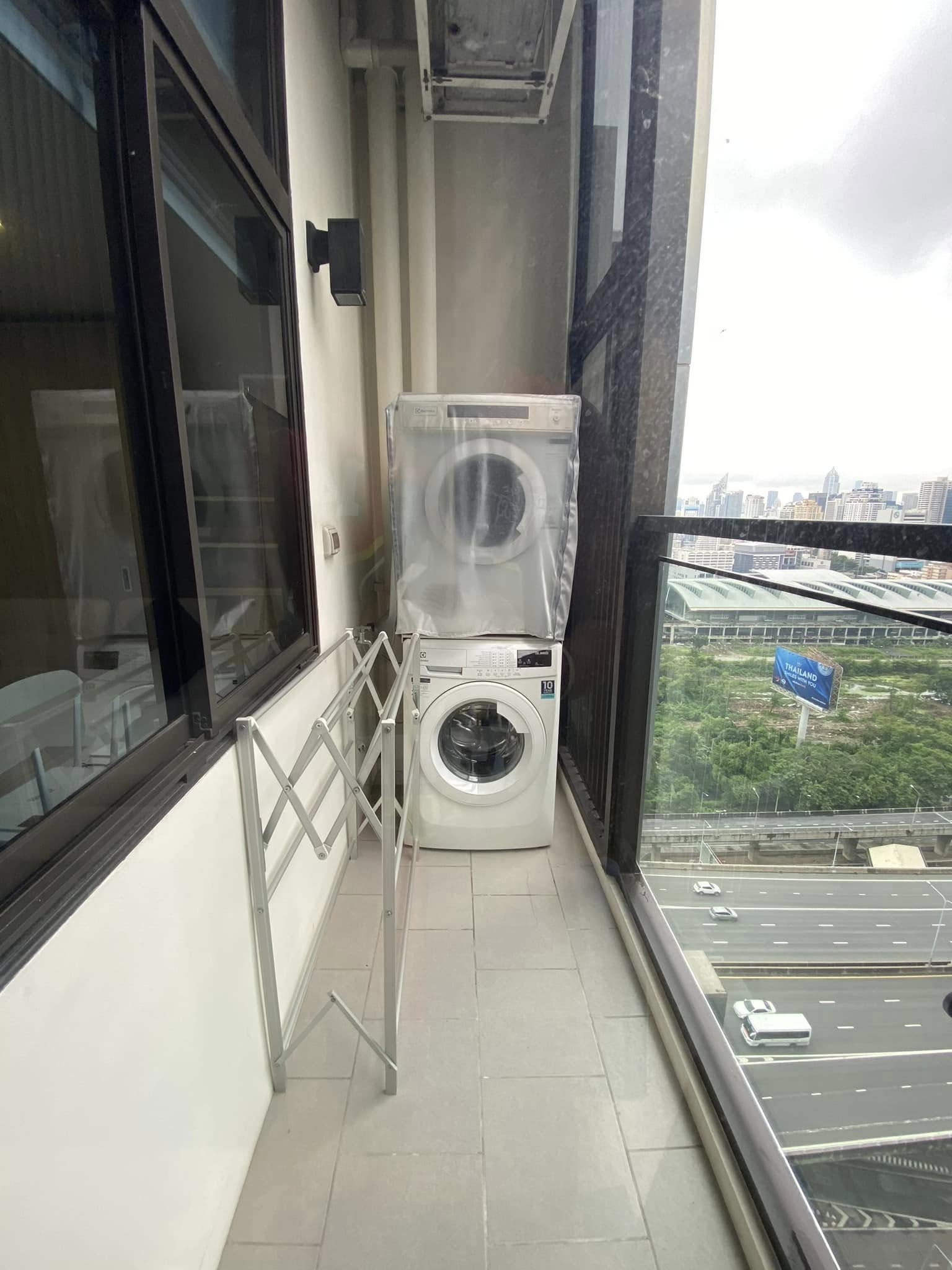 1-BR, 1-BTH Loft Duplex, 35 Sq.M., ฿4.98M, Chewathai Residence ASOKE, Near MRT Phetchaburi & Airport Rail Link Makkasan – For Sale
