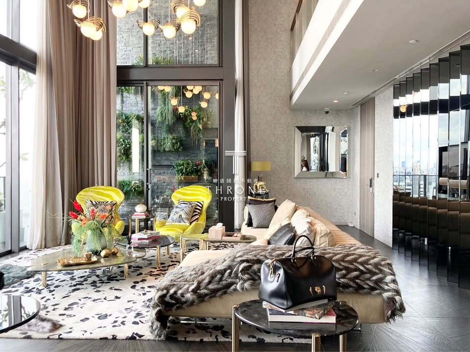 3-Bedroom, 5-Bath Penthouse at TELA Thonglor, 347.37 sq.m, Fully Furnished, City Views, For Sale at ฿250,000,000, Near Thong Lo BTS