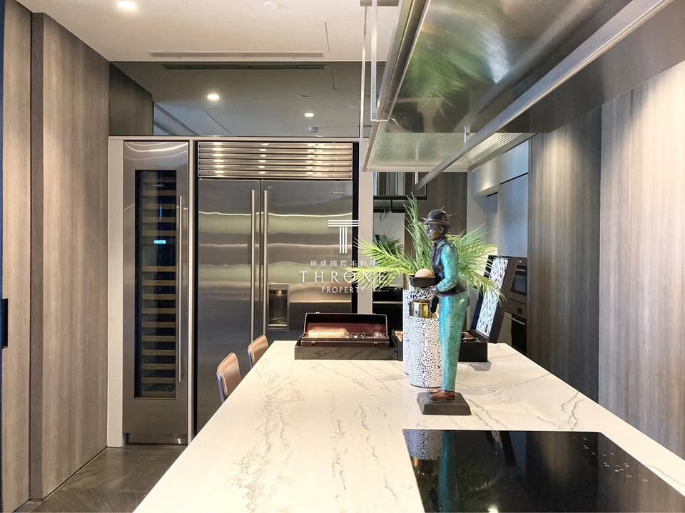 3-Bedroom, 5-Bath Penthouse at TELA Thonglor, 347.37 sq.m, Fully Furnished, City Views, For Sale at ฿250,000,000, Near Thong Lo BTS
