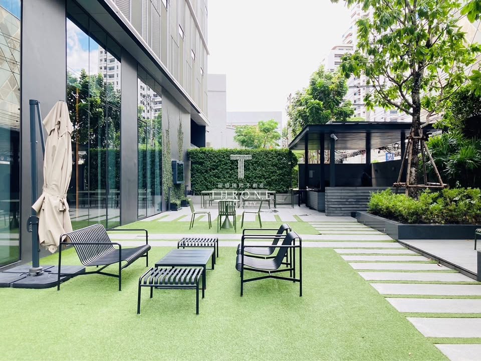 3-Bedroom, 5-Bath Penthouse at TELA Thonglor, 347.37 sq.m, Fully Furnished, City Views, For Sale at ฿250,000,000, Near Thong Lo BTS