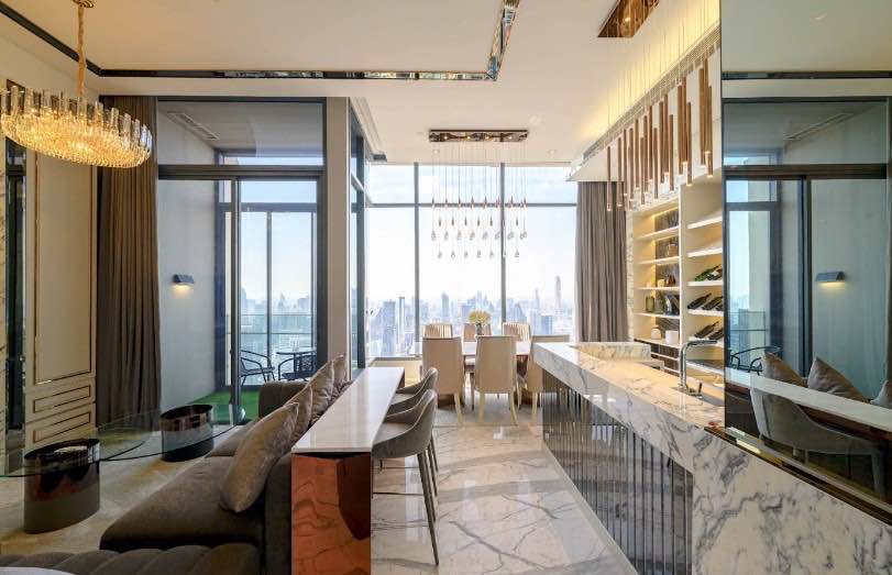 Luxurious 3-BR Condo at The ESSE Asoke, 157 sqm, high floor with panoramic views. Rent: 180,000 THB/month or Sale: 60M THB. Prime location near BTS Asok.