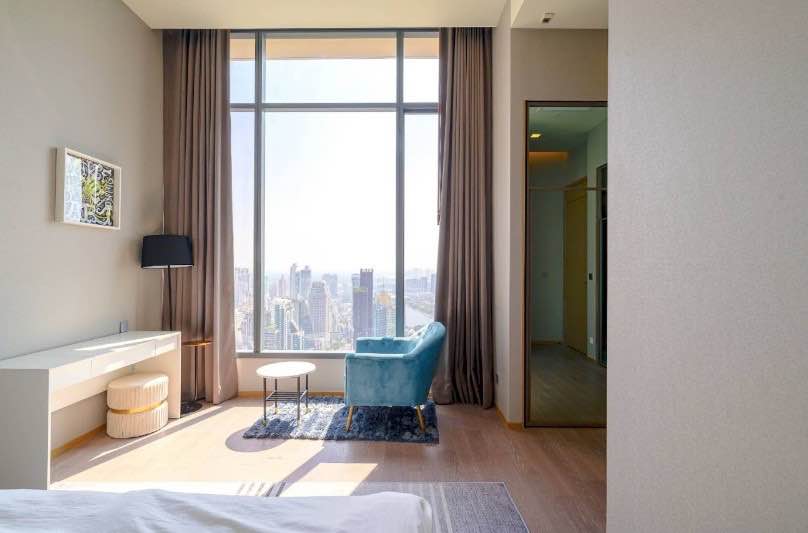 Luxurious 3-BR Condo at The ESSE Asoke, 157 sqm, high floor with panoramic views. Rent: 180,000 THB/month or Sale: 60M THB. Prime location near BTS Asok.