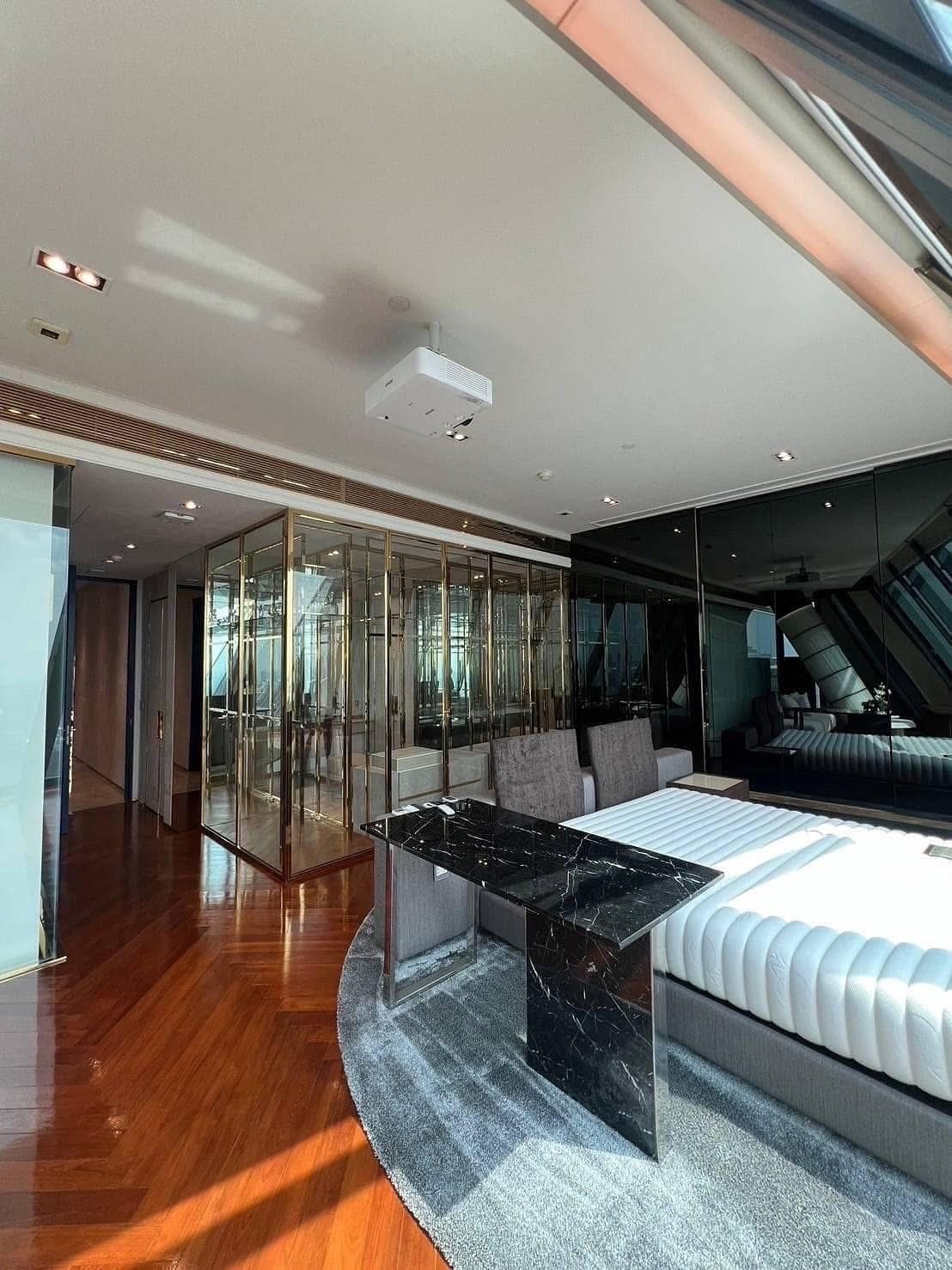 Rent this luxurious 3-bedroom, 4-bathroom penthouse at MARQUE Sukhumvit, 297 sqm, with private pool and elevator. Available for 700,000 THB/month. Prime location