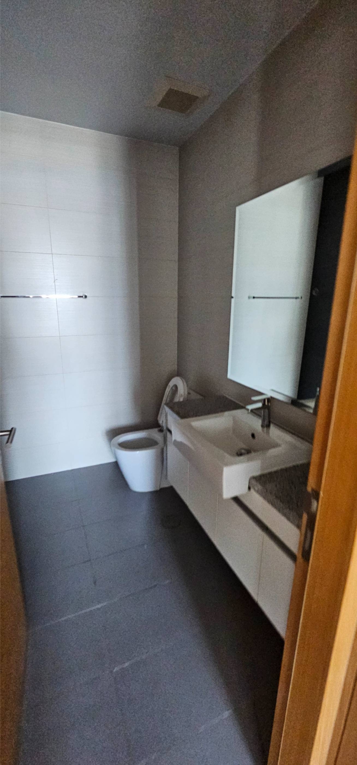 Rent this fully furnished 2-bedroom, 2-bathroom condo at Millennium Residence, 90 sqm, with excellent amenities. Available for 60,000 THB/month in Sukhumvit.