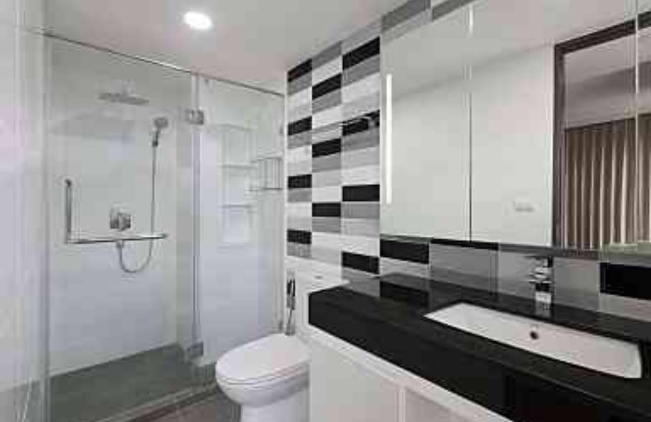 Spacious 2-bed, 2-bath condo at Aashiana Sukhumvit 26, 80 sqm. Rent for 45,000 THB/month. Fully furnished, modern design, and prime Sukhumvit location.