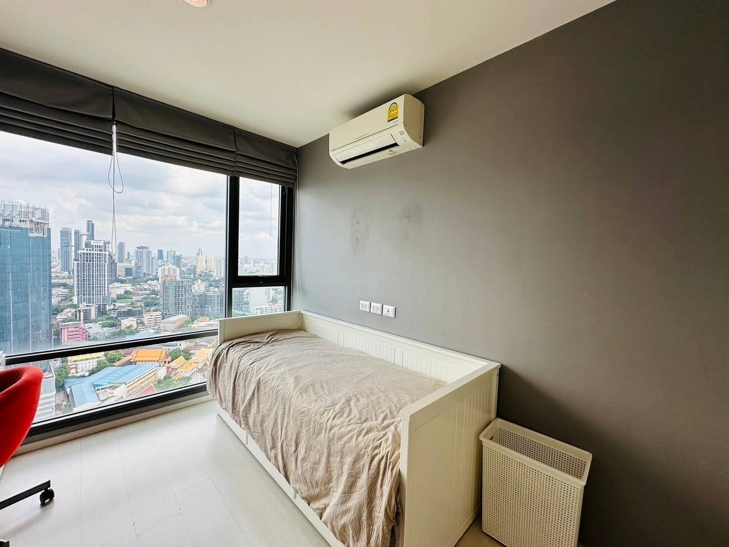 Modern 2-bed, 2-bath condo at Rhythm Sukhumvit 42, 79 sqm. Rent for 65,000 THB/month, fully furnished, near Ekkamai BTS. Great amenities and location!
