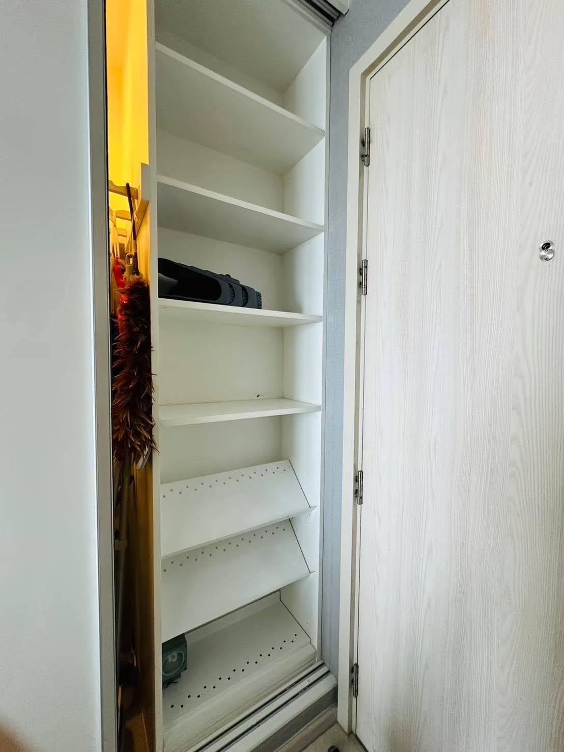 Modern 2-bed, 2-bath condo at Rhythm Sukhumvit 42, 79 sqm. Rent for 65,000 THB/month, fully furnished, near Ekkamai BTS. Great amenities and location!