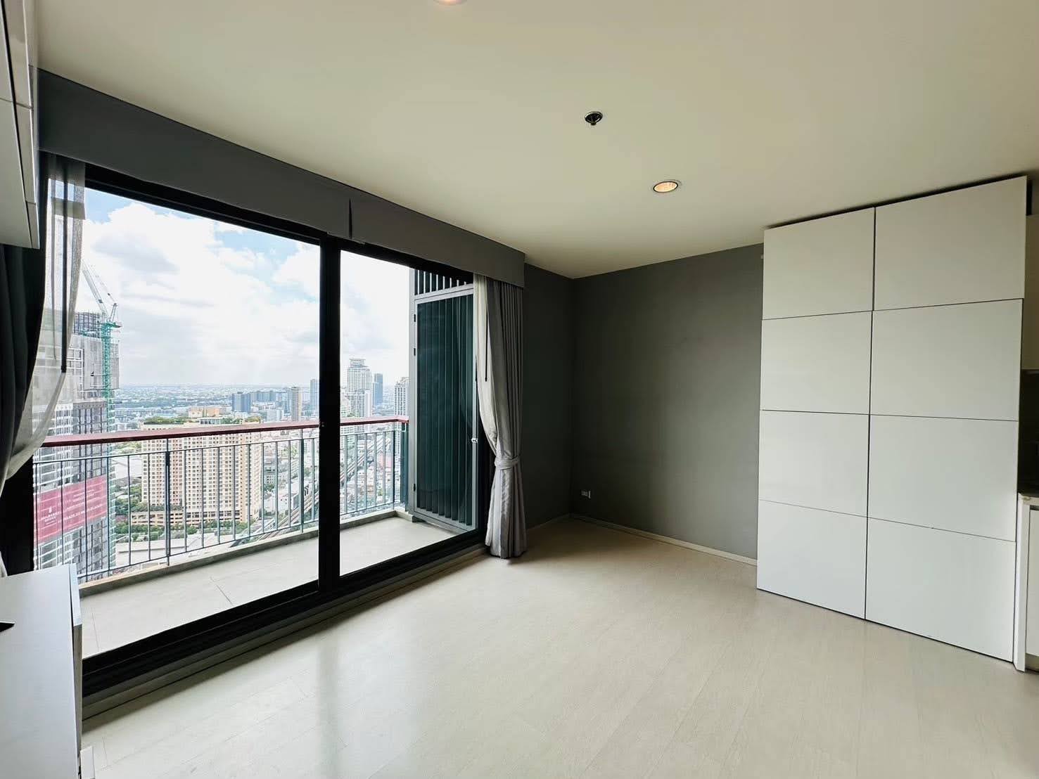 Modern 2-bed, 2-bath condo at Rhythm Sukhumvit 42, 79 sqm. Rent for 65,000 THB/month, fully furnished, near Ekkamai BTS. Great amenities and location!