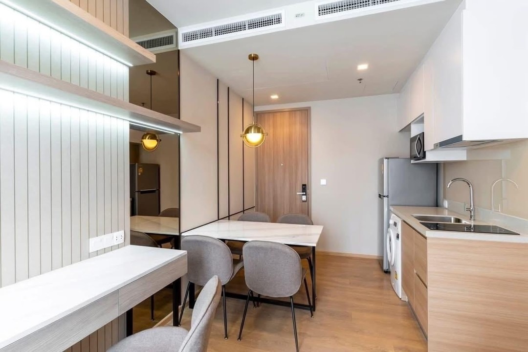 1-Bed 1-Bath condo at Noble Around Sukhumvit 33, 36 sqm, fully furnished, 33,000 THB/month. Near BTS Phrom Phong. Contact Best BKK Condos for more details.