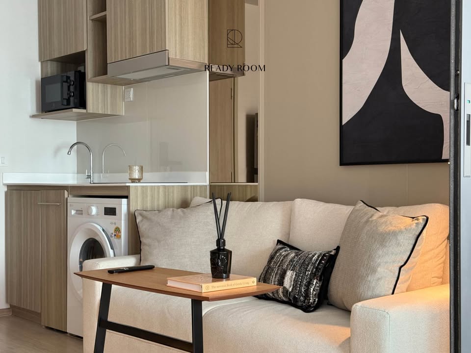 1-Bed 1-Bath condo at Life Rama 4-Asoke, 30 sqm, fully furnished, 22,000 THB/month. Near MRT Sirikij, great amenities. Contact Best BKK Condos for details.