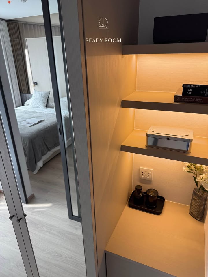 1-Bed 1-Bath condo at Life Rama 4-Asoke, 30 sqm, fully furnished, 22,000 THB/month. Near MRT Sirikij, great amenities. Contact Best BKK Condos for details.