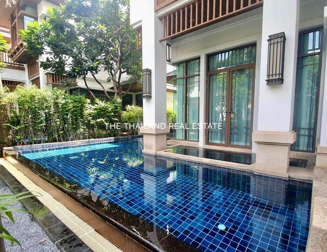Luxurious 4-bedroom house for rent at L&H Villa Sathorn. Pet-friendly, private pool, and garden. Prime location near BTS Chong Nonsi. Rent for 200,000 THB/month