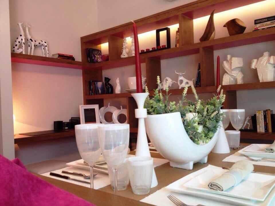 Stylish 1-bed, 1-bath condo at Via 31 Sukhumvit, 53 sqm, for rent at 30,000 THB/month. Fully furnished and newly renovated. Book a viewing today!