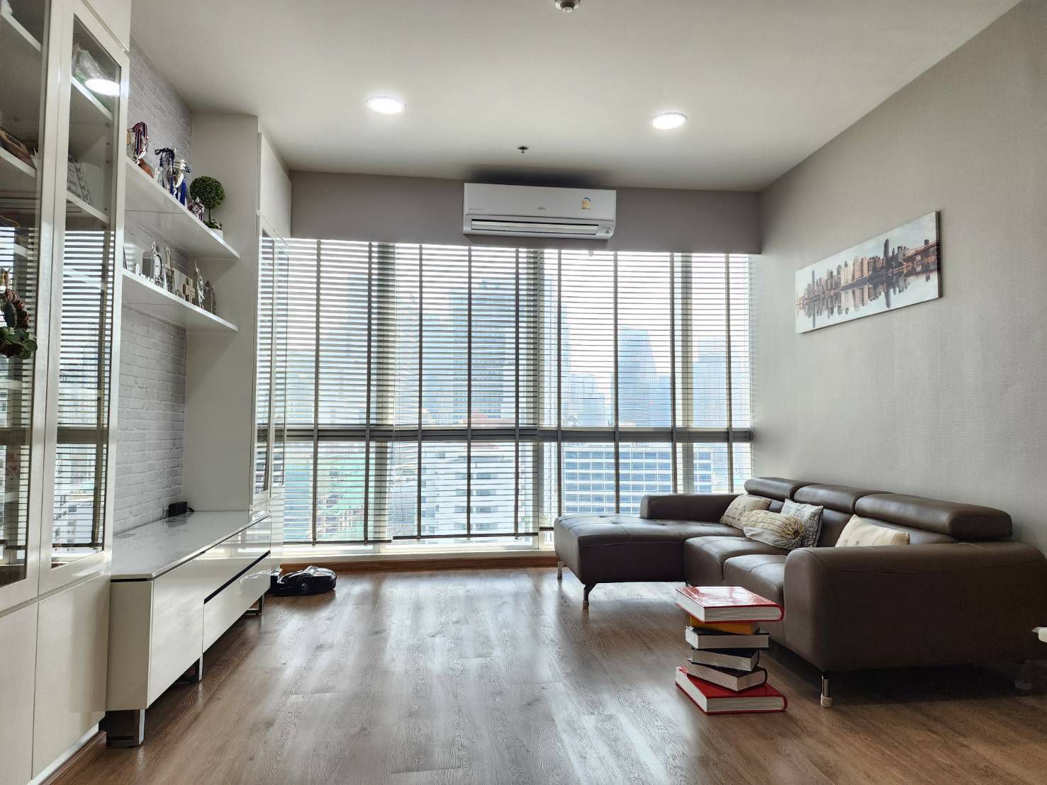 2-Bed, 2-Bath Condo at Millennium Residence, 90 sqm, ฿16,900,000 for Sale – Near BTS Asoke & Phromphong, Prime Sukhumvit Location