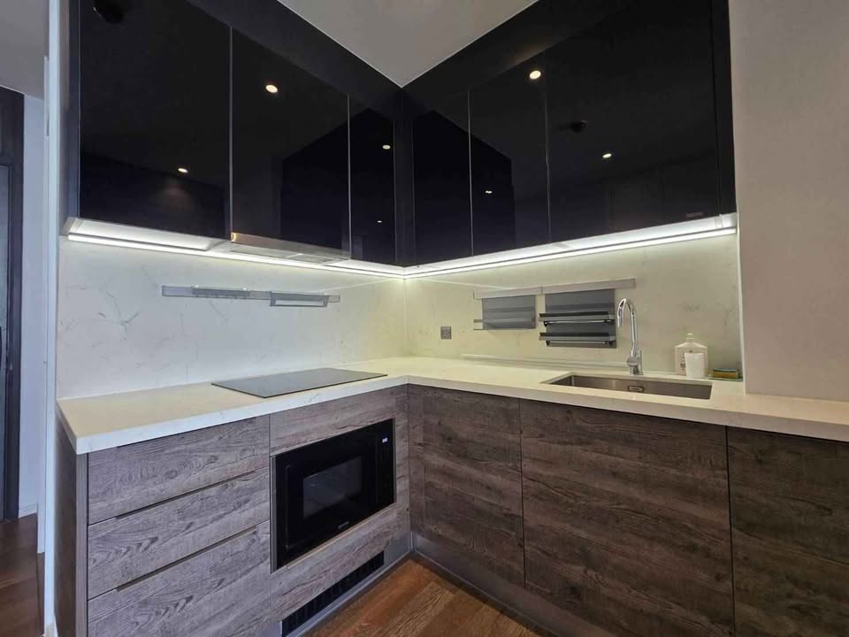 2-Bed, 2-Bath, 113.62 sqm Condo at Muniq Langsuan, Lumphini – Stunning Park Views, Fully Furnished, ฿160,000/month, Near BTS Chidlom & Ratchadamri
