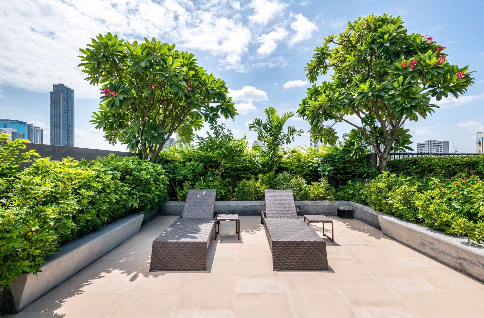 2-Bedroom, 2-Bathroom Condo for Sale – 72.04 Sq.M., ฿10.49M at Art@Thonglor 25, Fully Furnished, Modern Design, Near BTS Thonglor.