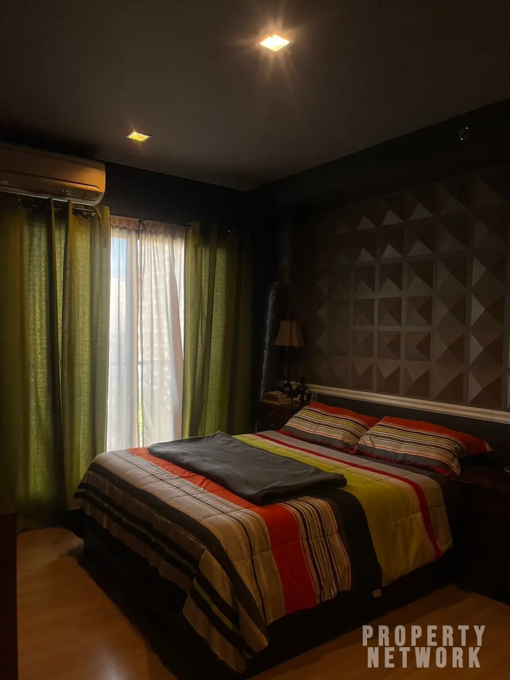 2-Bed, 2-Bath, 72 sqm Condo for Rent at The Seed Mingle, Sathon - 45,000 THB/Month, Near Sala Daeng BTS
