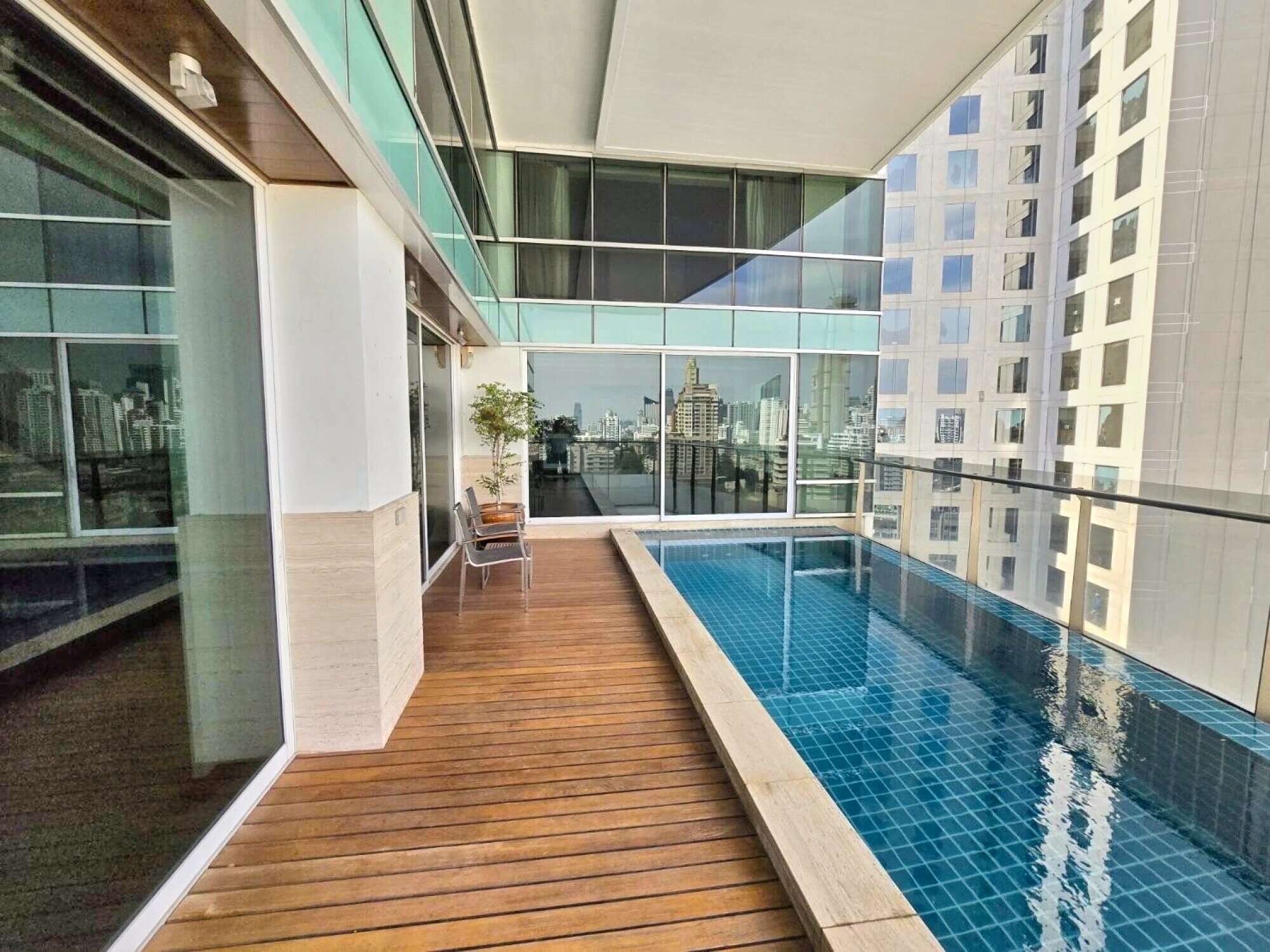 3-Bedroom 5-Bathroom 385 sqm Condo for Rent at Le Raffine Jambunuda Sukhumvit 31, 200,000 THB/month, Near Phrom Phong BTS