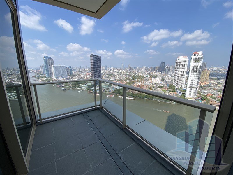 2-Bed, 3-Bath Condo for Rent/Sale at Four Seasons Private Residence, 138.39 SQM, Chao Phraya River Views, BTS Saphan Taksin, Rent 240,000 THB/month, Sale 57M THB
