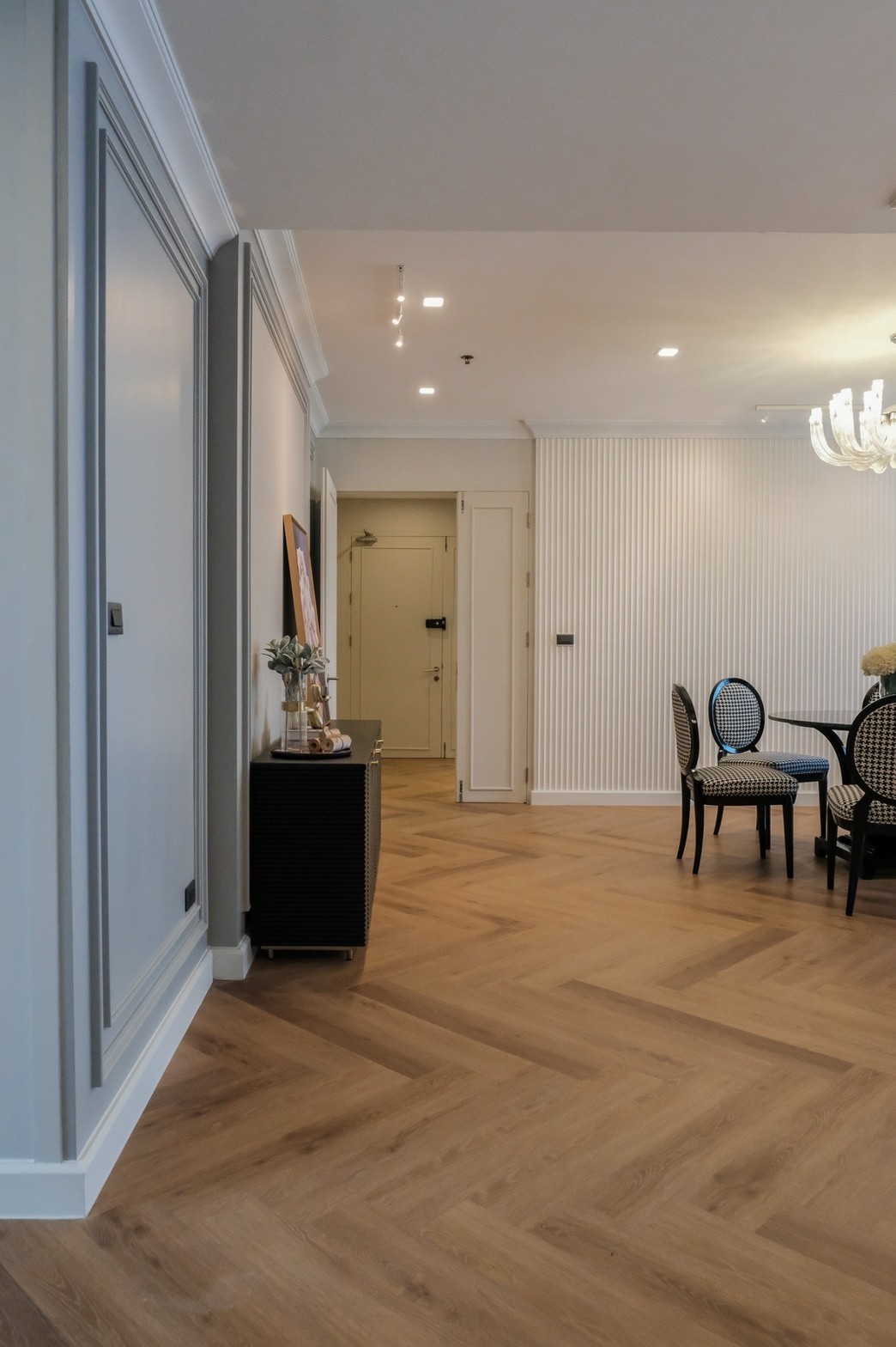 3-Bedroom 2-Bathroom 155 sqm Condo at Nusasiri Grand Condo for Rent 90,000 THB/month