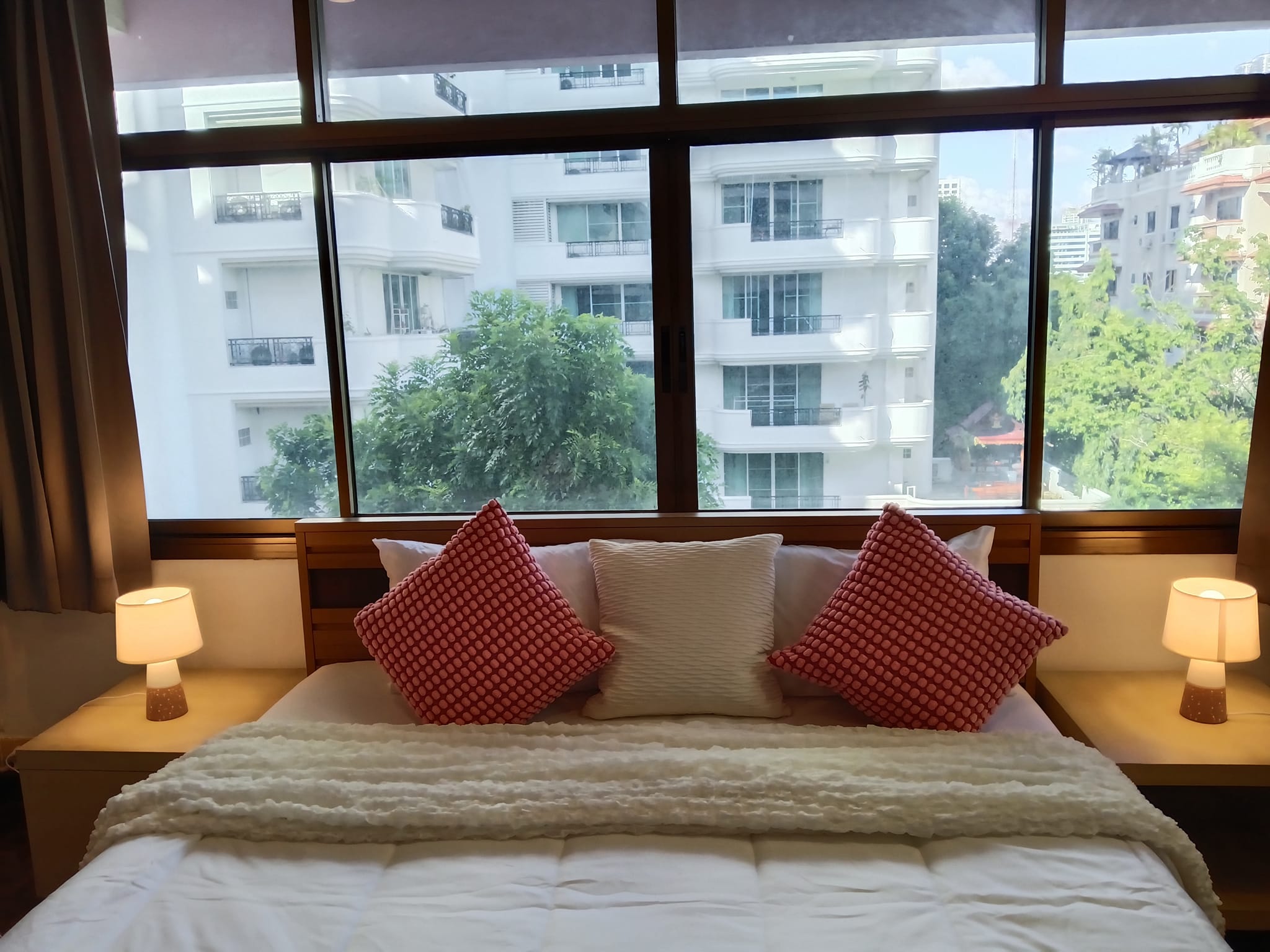 4-Bedroom, 2-Bathroom Apartment for Rent at Swasdi Mansion, Sukhumvit 31 – 200 sqm, Pet-Friendly, Near BTS Asok, Only ฿55,000/month