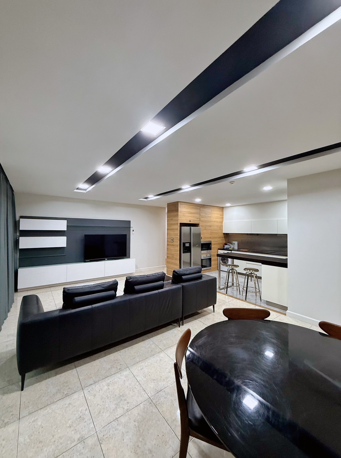 2-Bedroom, 2-Bathroom, 139 sqm Condo for Rent at Ficus Lane – 85,000 THB/month, Near Phra Khanong BTS