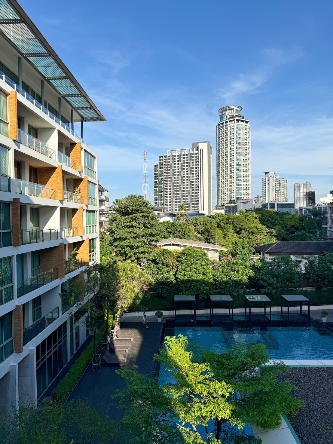 2-Bedroom, 2-Bathroom, 139 sqm Condo for Rent at Ficus Lane – 85,000 THB/month, Near Phra Khanong BTS