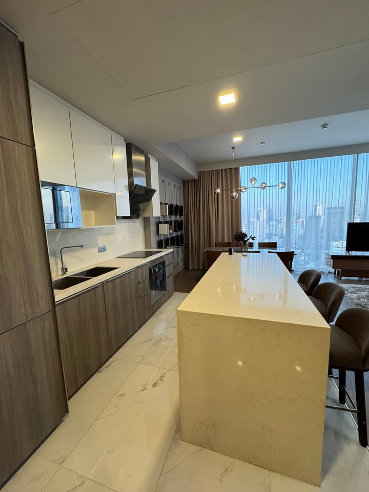 3-BR, 3-BTH Condo, 106 Sq.M., ฿150,000/Month at Celes Asoke, Near BTS Asoke – Fully Furnished, Stunning Views, Premium Amenities, For Rent