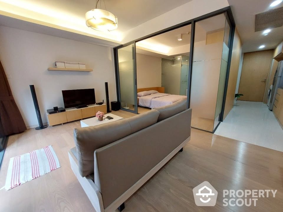 1-Bed, 1-Bath Condo for Rent/Sale at Siamese Gioia, Sukhumvit 31 – 50 sqm, Garden View, Rent ฿25,000/month, Sale ฿5,200,000, Near Phrom Phong BTS