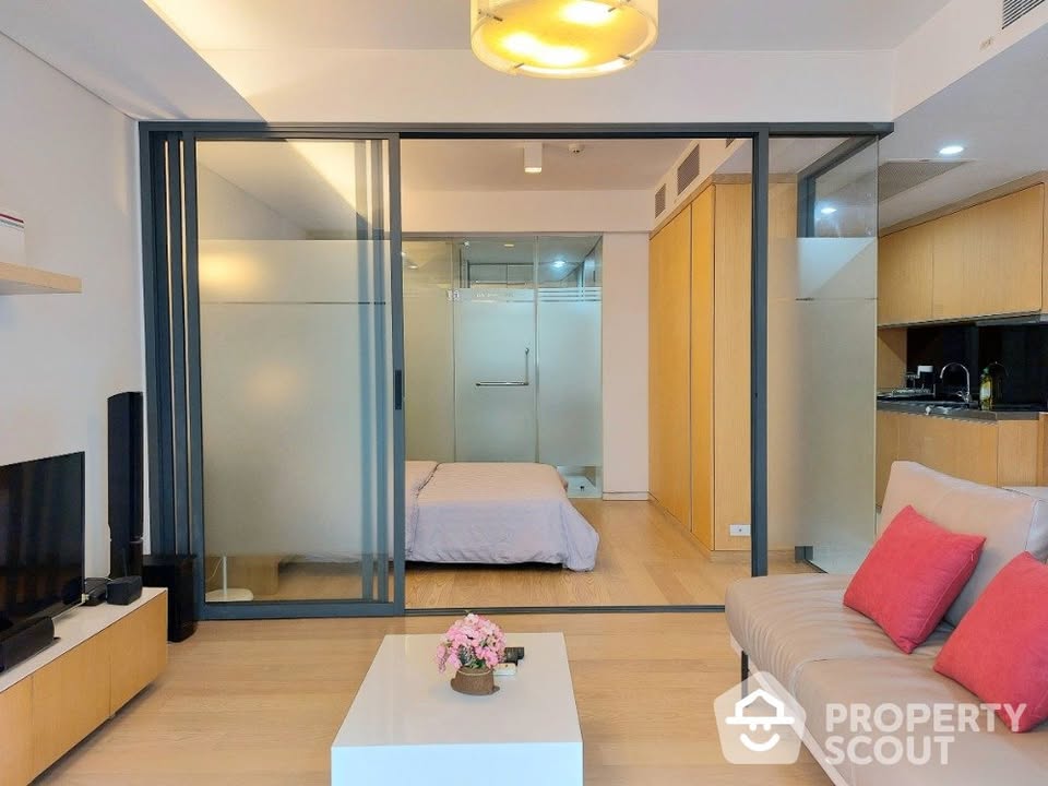 1-Bed, 1-Bath Condo for Rent/Sale at Siamese Gioia, Sukhumvit 31 – 50 sqm, Garden View, Rent ฿25,000/month, Sale ฿5,200,000, Near Phrom Phong BTS