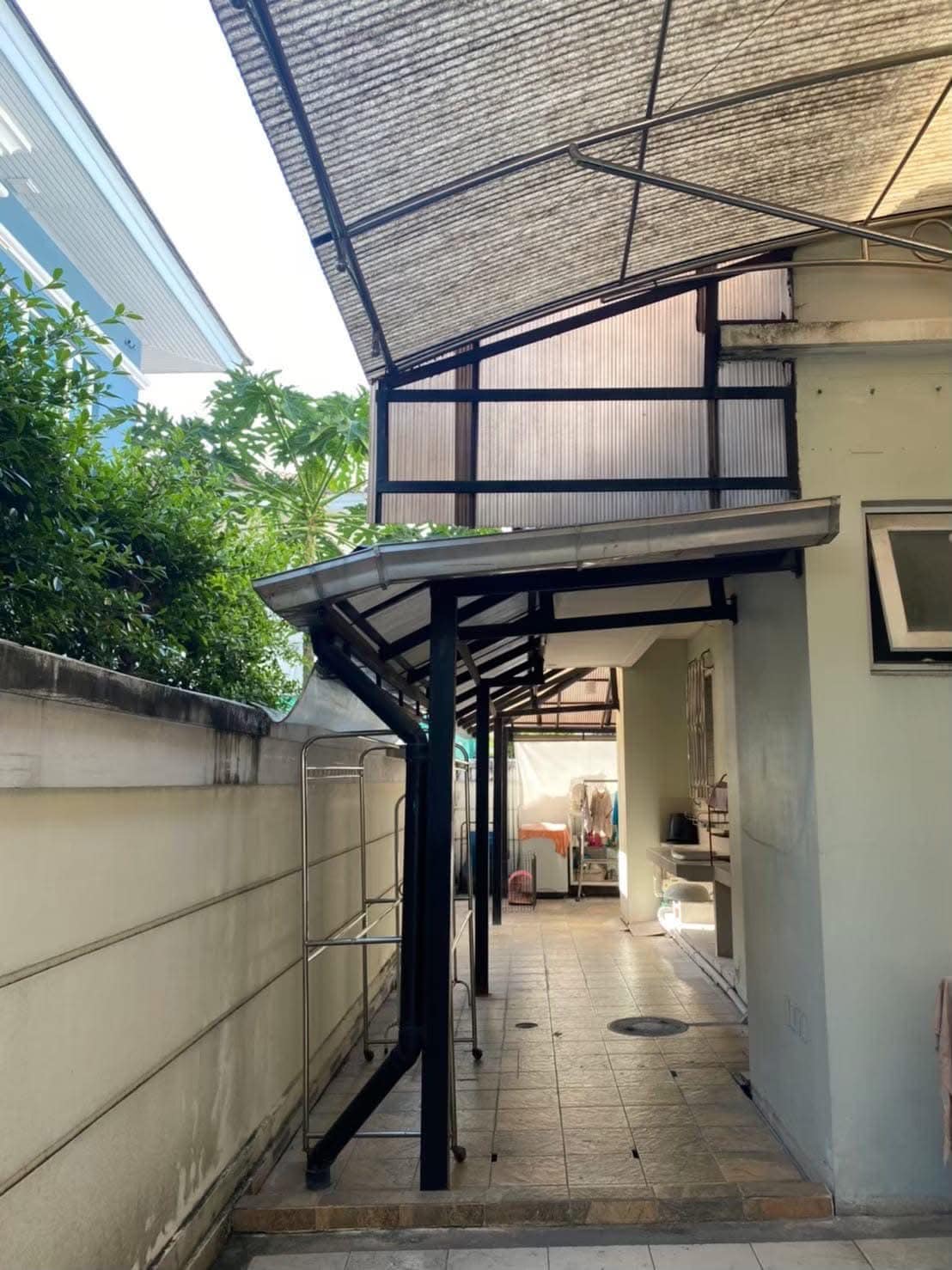 5-Bedroom, 3-Bathroom House for Sale at Nantawan Village-Phra Rama 9-Onnut, 300 sq.m., ฿11,200,000 – Near On Nut BTS, Prawet, Bangkok