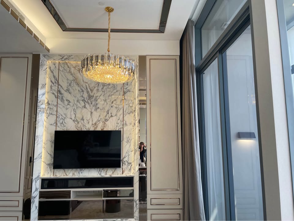 Own a luxurious 157 sqm penthouse at The Esse Asoke, Bangkok. Featuring 2 bedrooms, 3 bathrooms, breathtaking views, and premium amenities. Sale price: 60M THB.