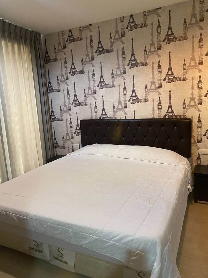 1-Bedroom, 1-Bathroom Condo for Rent/Sale at Rhythm 44/1, 45 sqm, BTS Phra Khanong, ฿30,000/month or ฿7,200,000 – Prime Location in Phra Khanong