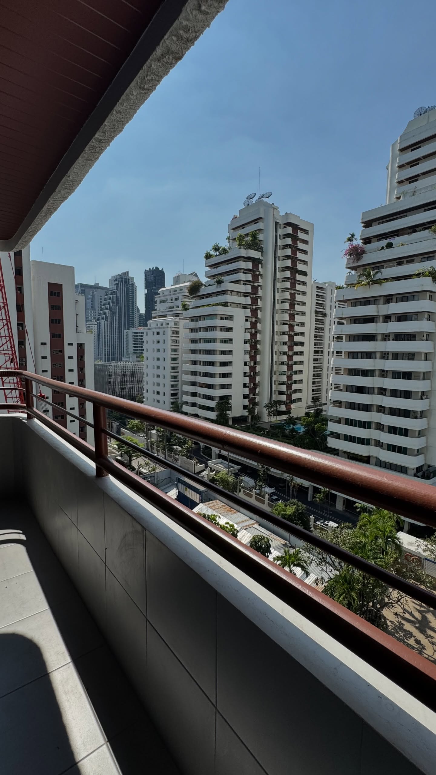 4-Bedroom 4-Bathroom 239sqm Liberty Park 1 for Rent ฿72,000/month or Sale ฿25,000,000, Near BTS Asoke, Pet-Friendly, Luxury Condo in Sukhumvit 23