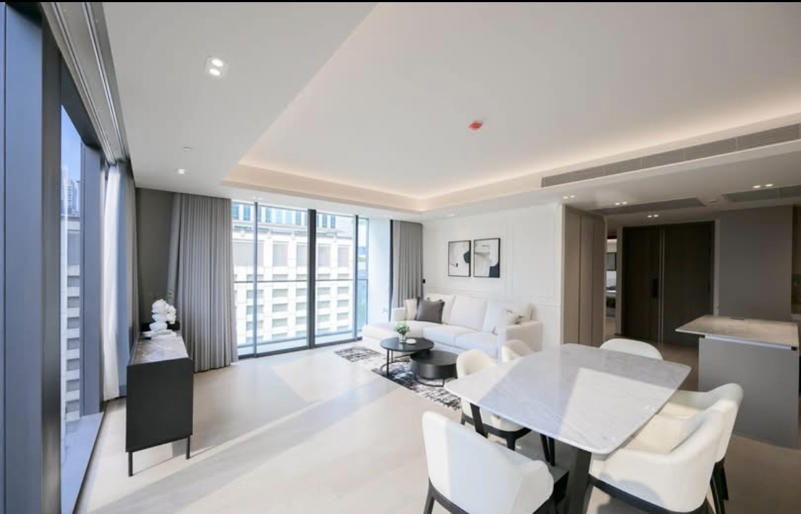 2-Bedroom 2-Bathroom 118sqm Tonson One Residence for Rent 170,000 THB/month, Near BTS Ploenchit, Pet-Friendly, Luxury Condo in Pathum Wan