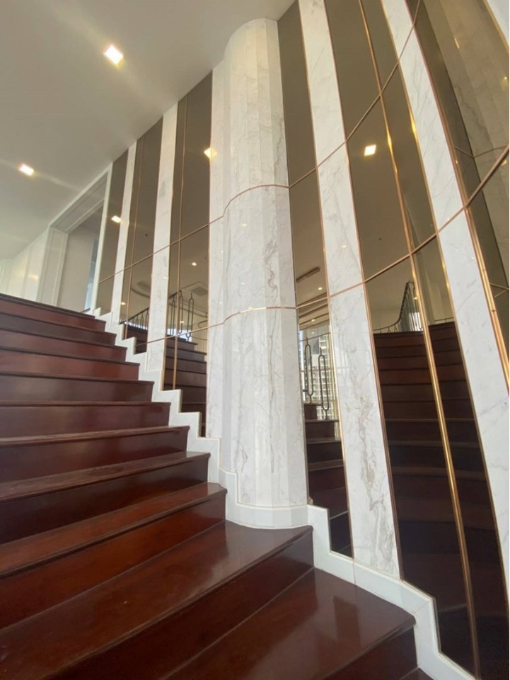 Luxurious 600 sqm penthouse for sale at Moon Tower Condominium, Sukhumvit 27th floor. 5 bedrooms, 7 bathrooms, panoramic views, large balcony. Priced at THB 75M
