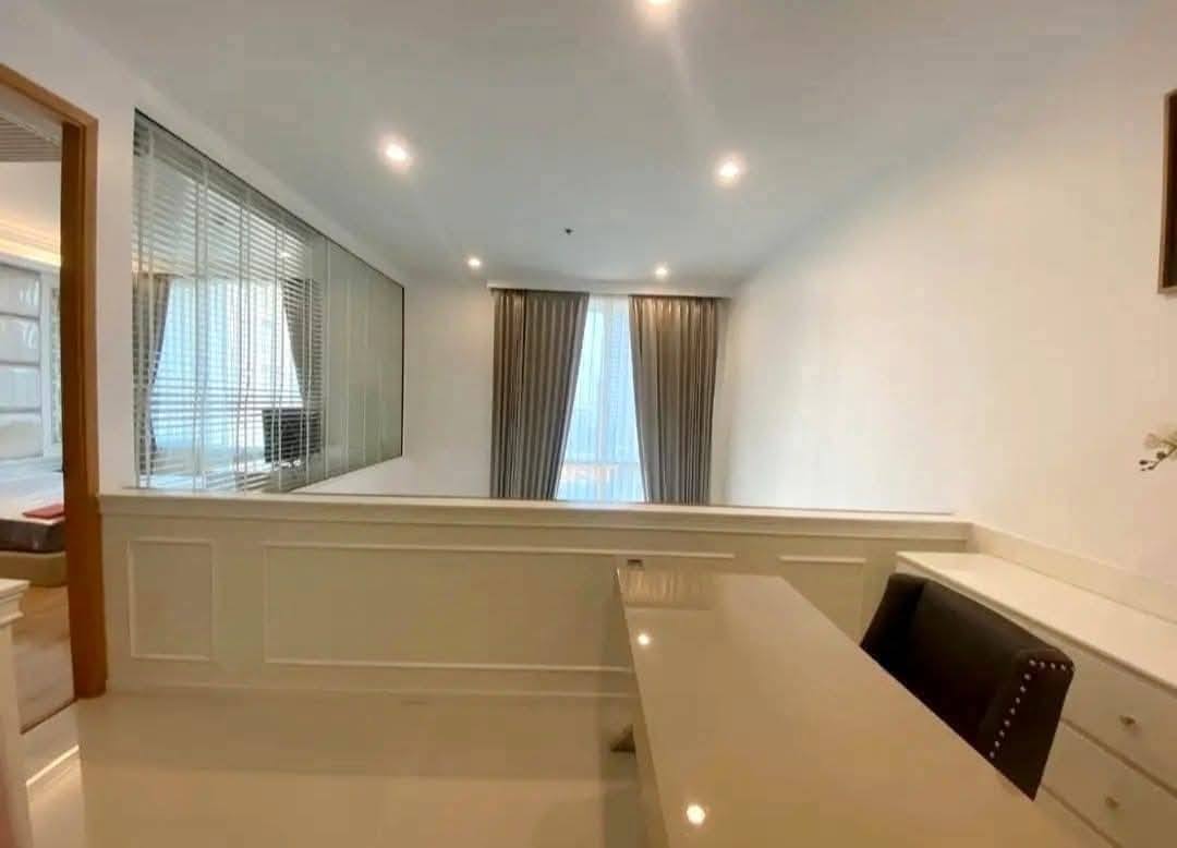 2-bed, 2-bath duplex at The Empire Place Sathorn, near BTS Chong Nonsi, 120 sqm, fully furnished, 60,000 THB/month, available from January 20, 2025.
