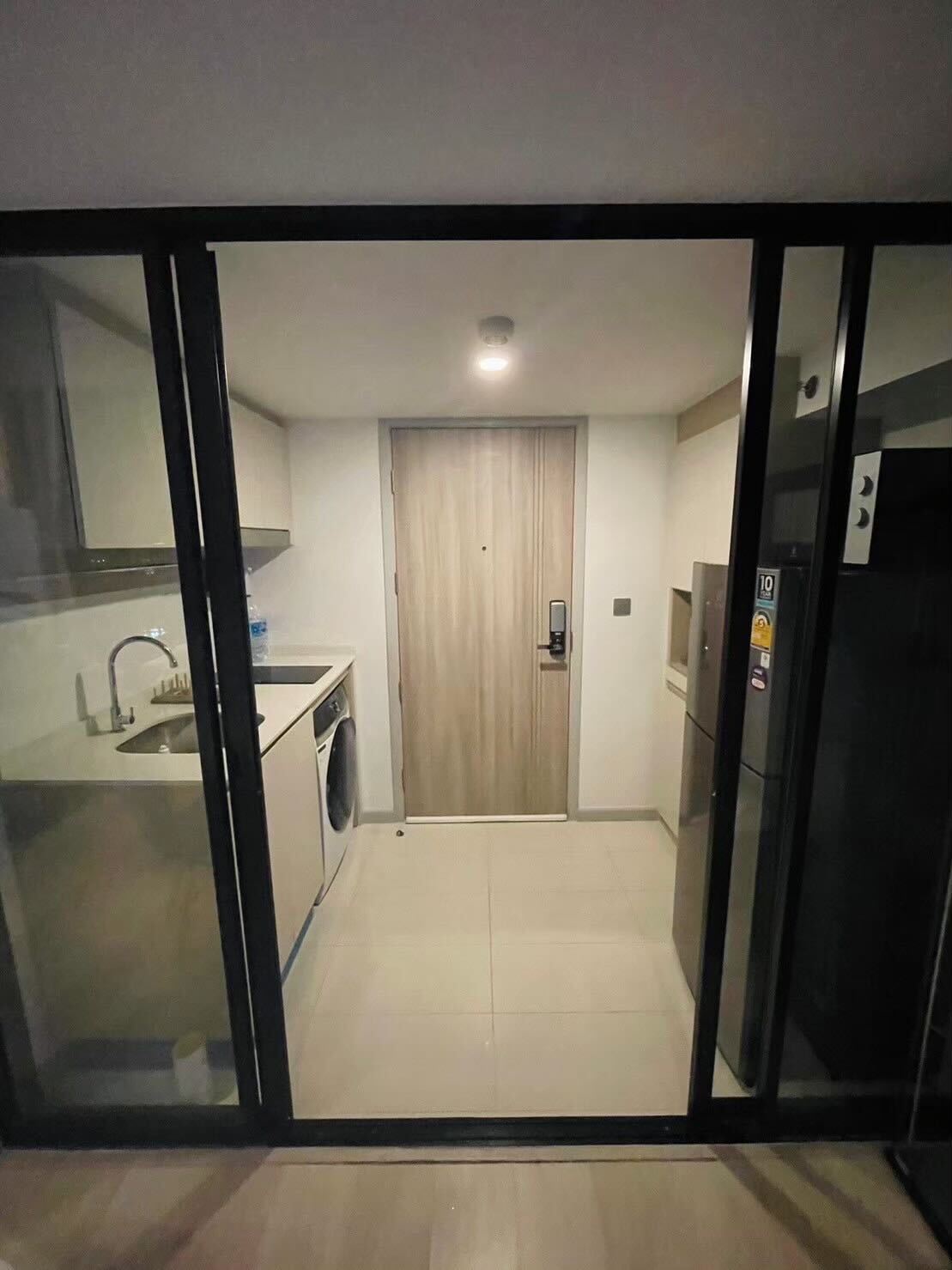 Spacious 2-bed, 2-bath condo at Supreme Ville, 118.25 sqm, for rent at 60,000 THB/month. Prime location near Lumphini MRT. Fully furnished.