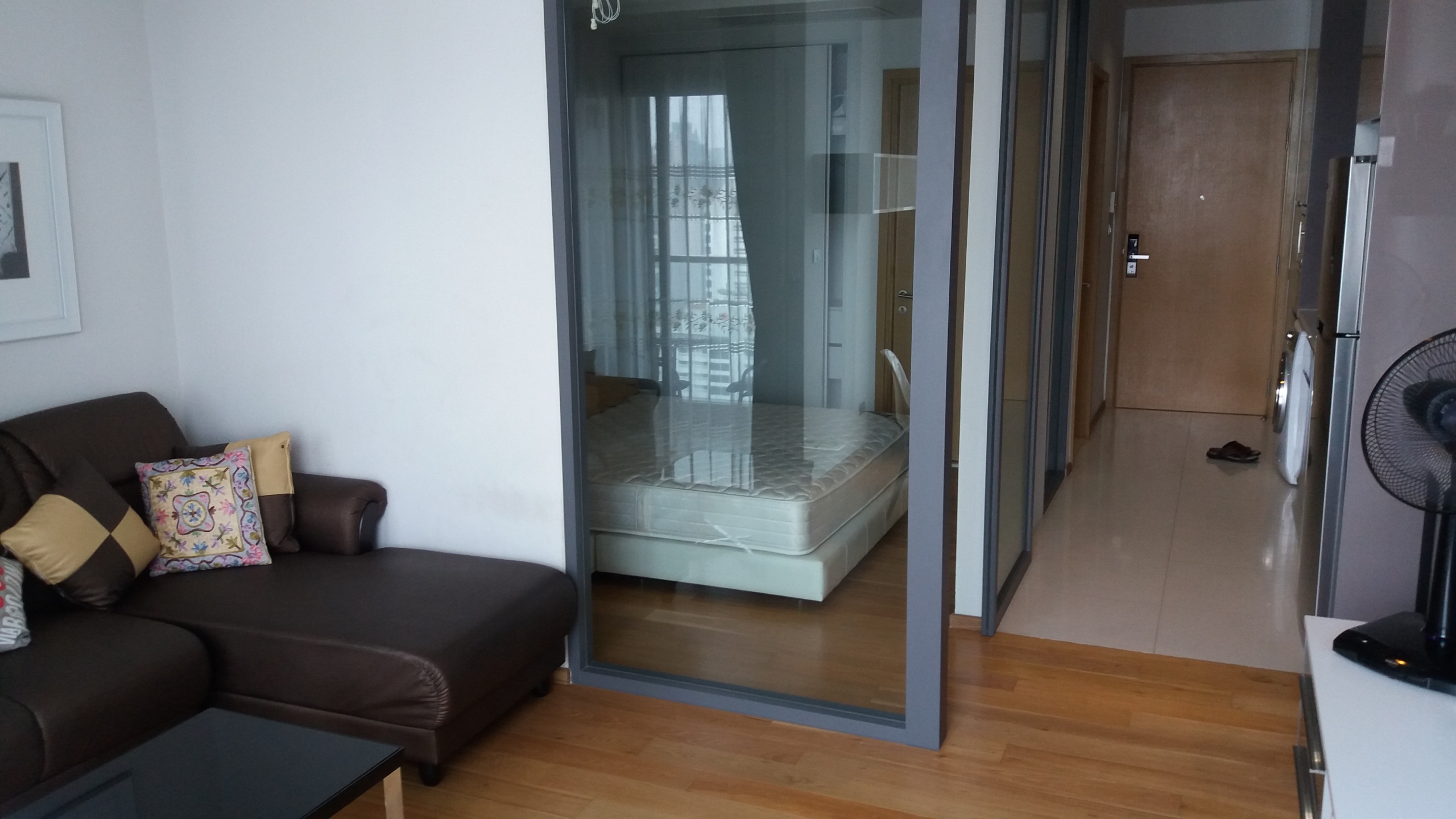 1-Bed, 1-Bath, 46sqm Hyde Sukhumvit 13 for Rent 30K THB, Near BTS Asok/MRT Sukhumvit