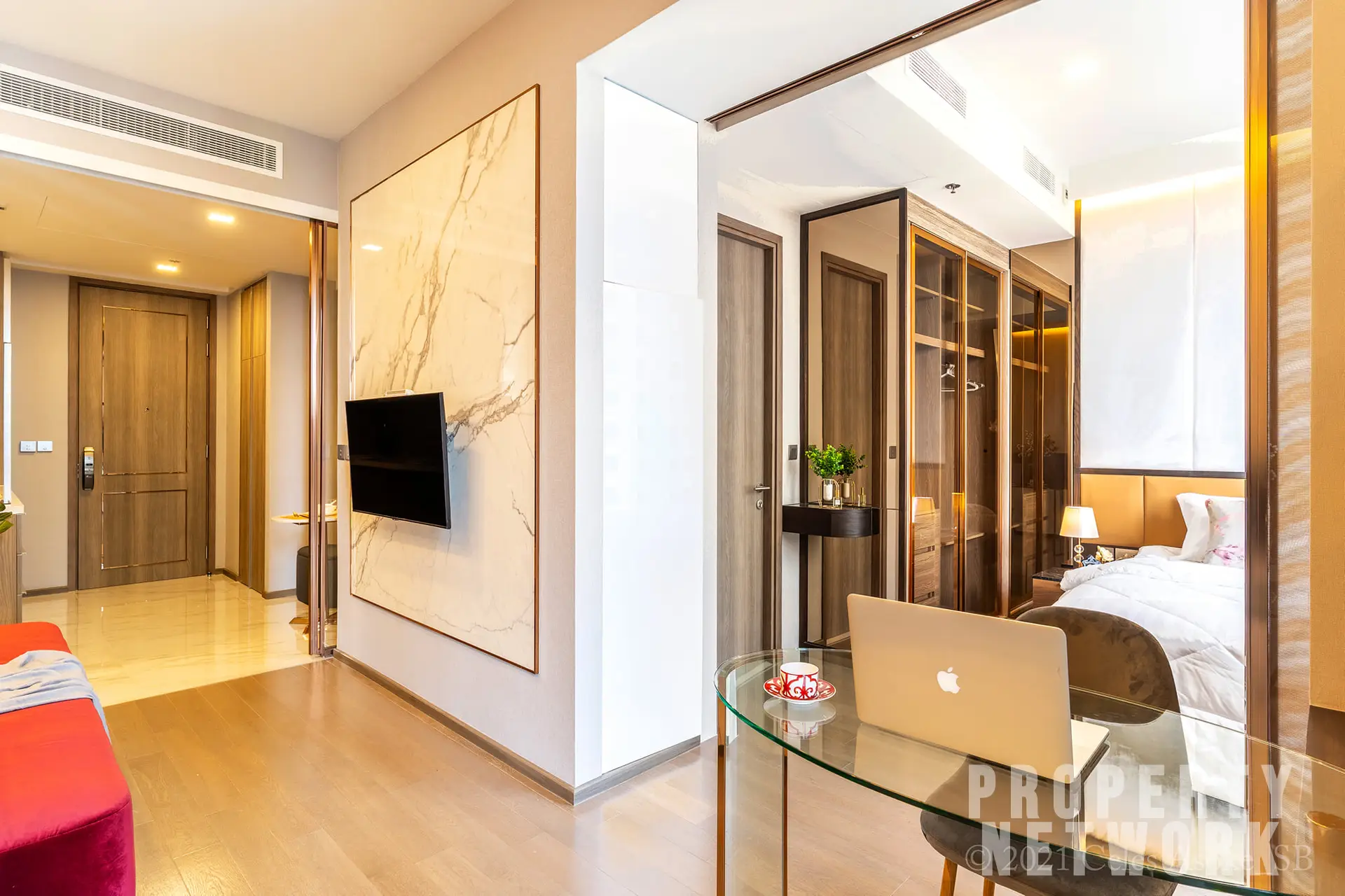 1-Bedroom, 1-Bath, 42sqm Condo at Celes Asoke, For Rent 35K THB/month, Near MRT Sukhumvit & BTS Asoke, Fully Furnished, Prime Bangkok Location