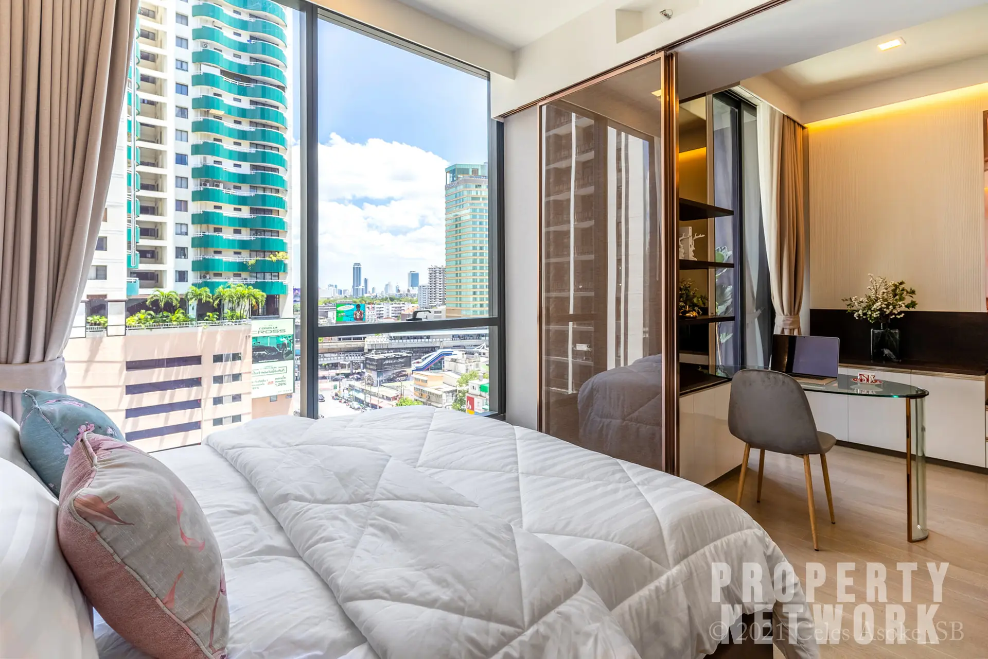 1-Bedroom, 1-Bath, 42sqm Condo at Celes Asoke, For Rent 35K THB/month, Near MRT Sukhumvit & BTS Asoke, Fully Furnished, Prime Bangkok Location