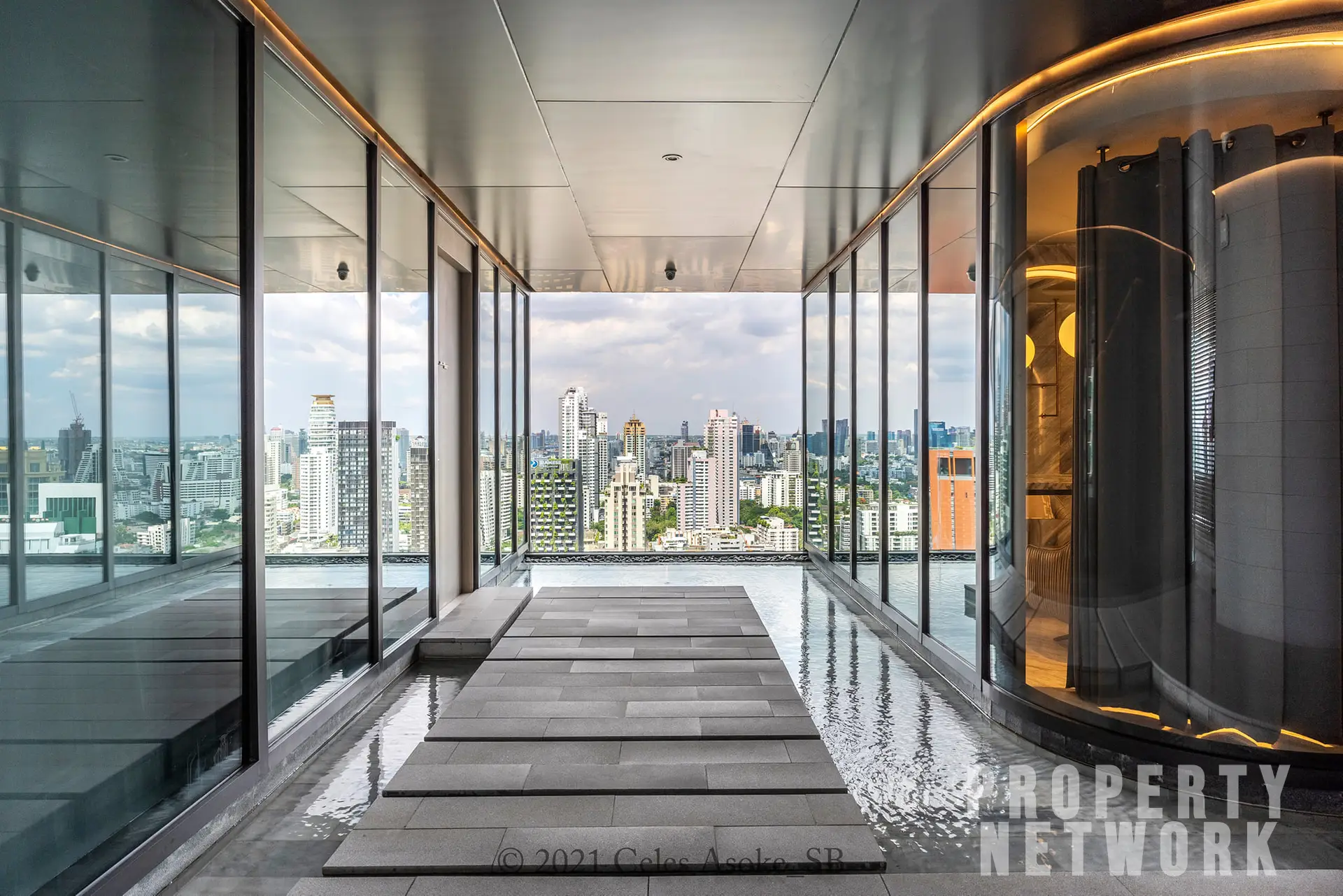1-Bedroom, 1-Bath, 42sqm Condo at Celes Asoke, For Rent 35K THB/month, Near MRT Sukhumvit & BTS Asoke, Fully Furnished, Prime Bangkok Location