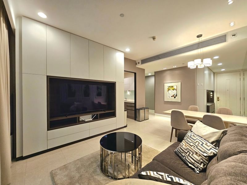 2-Bedroom, 2-Bathroom, 110 sqm Condo at Q Langsuan for Rent, 85K THB, Near BTS Chit Lom, MRT Lumphini