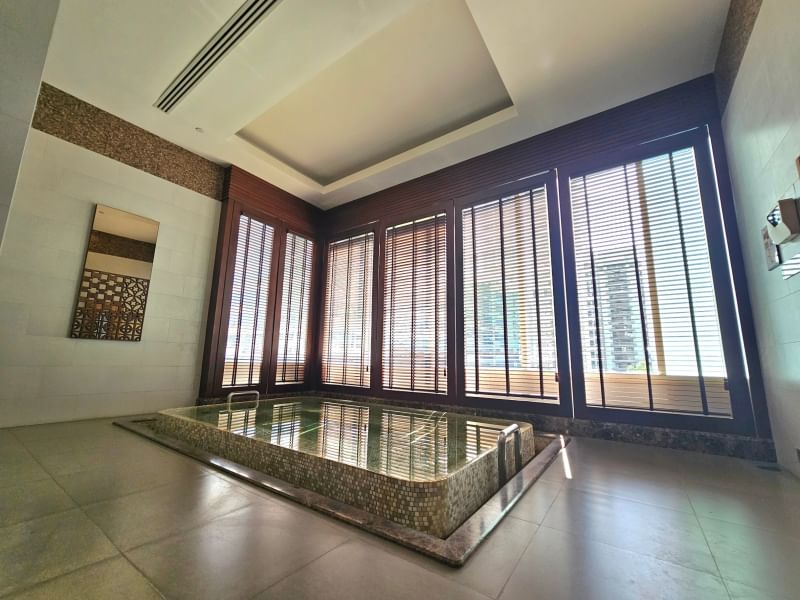 2-Bedroom, 2-Bathroom, 110 sqm Condo at Q Langsuan for Rent, 85K THB, Near BTS Chit Lom, MRT Lumphini