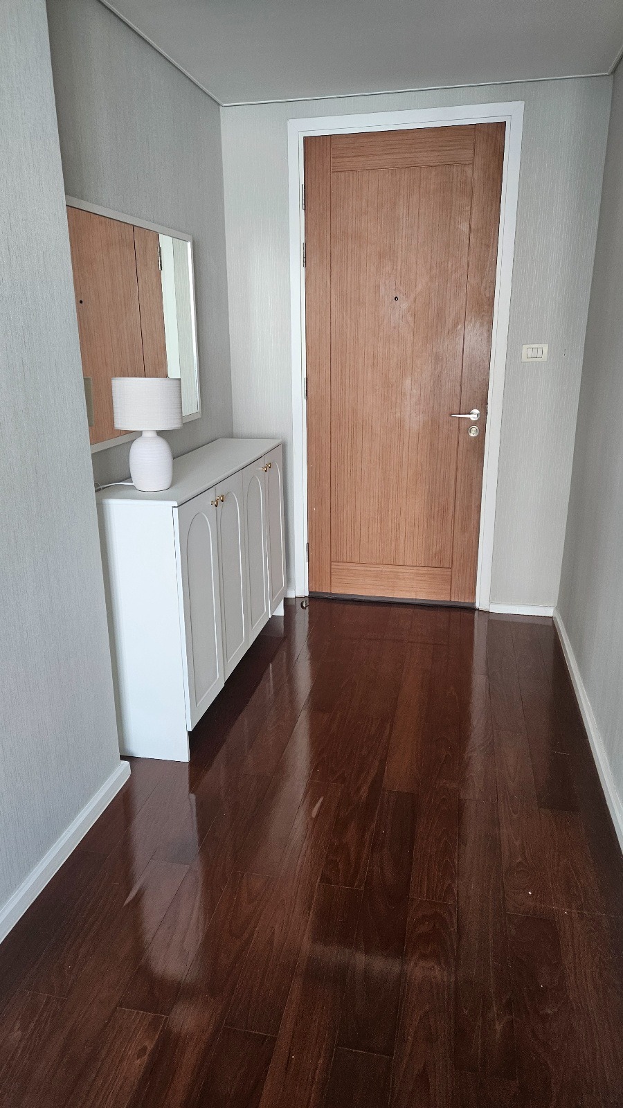 3-Bed 3-Bath 129sqm Wind Sukhumvit 23 for Rent, 69K THB, Near BTS Asoke