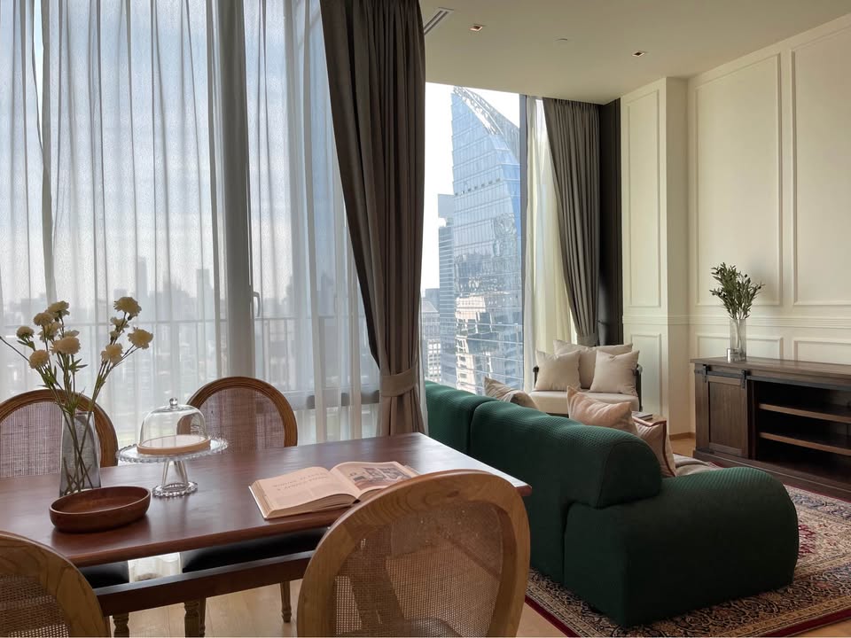 Luxury 2-bed, 2-bath combined unit at 28 Chidlom. 86 sqm, 24th floor, fully furnished, BTS Chidlom nearby. For sale 44M THB. Prime Bangkok location.