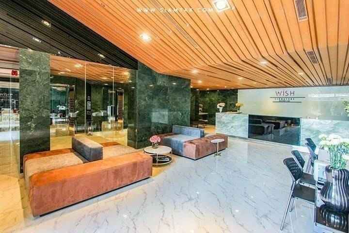 Modern 1-bed 1-bath 26.65 sqm condo at Wish Signature Midtown Siam. Fully furnished, great amenities. Rent for 19K or Sale at 4.5M THB.