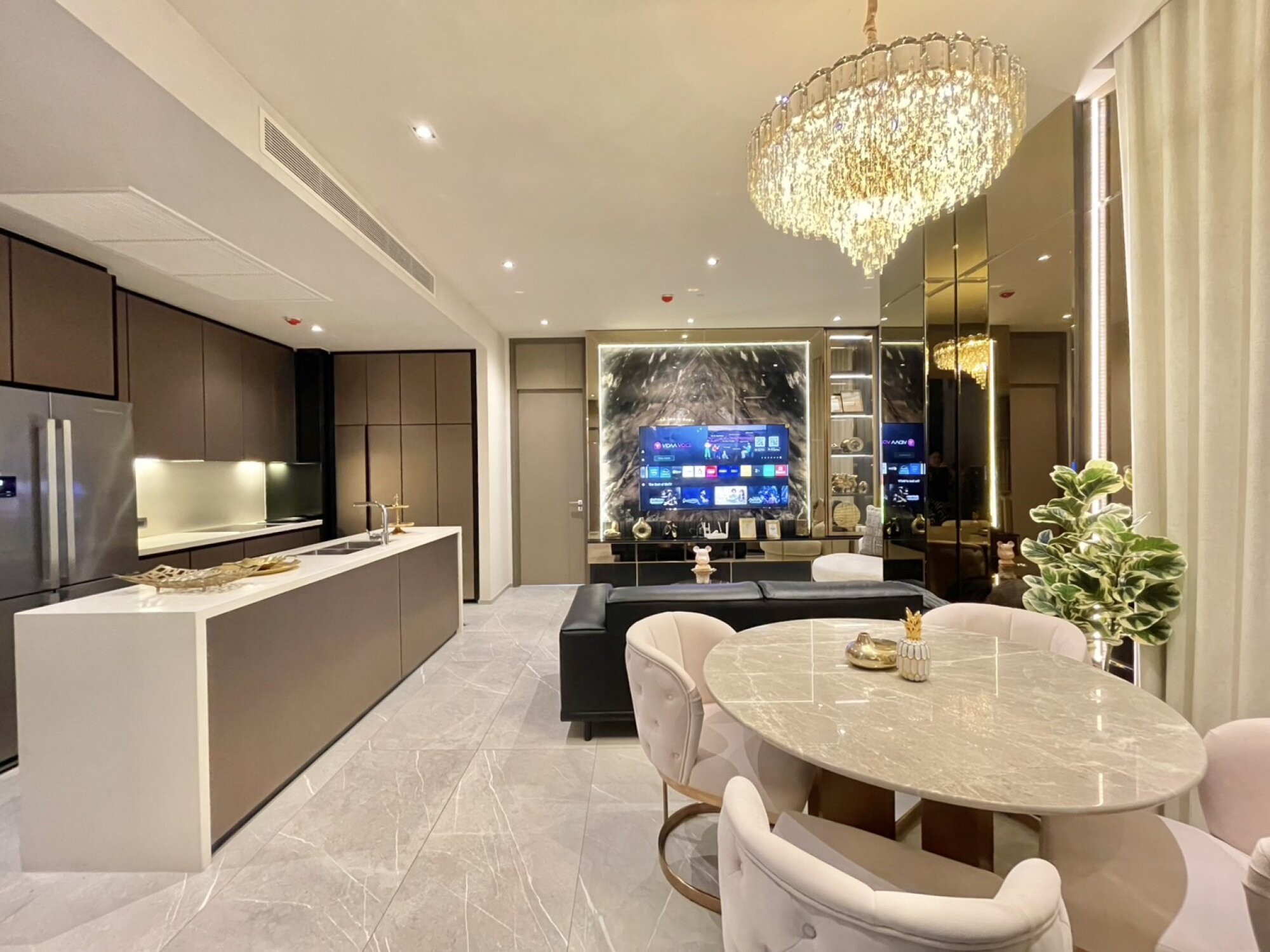 Explore this luxurious 2-bed, 2-bath condo at Hyde Heritage Thonglor. 80 sqm, great amenities, stunning city views, available for rent at 130,000 THB/month.