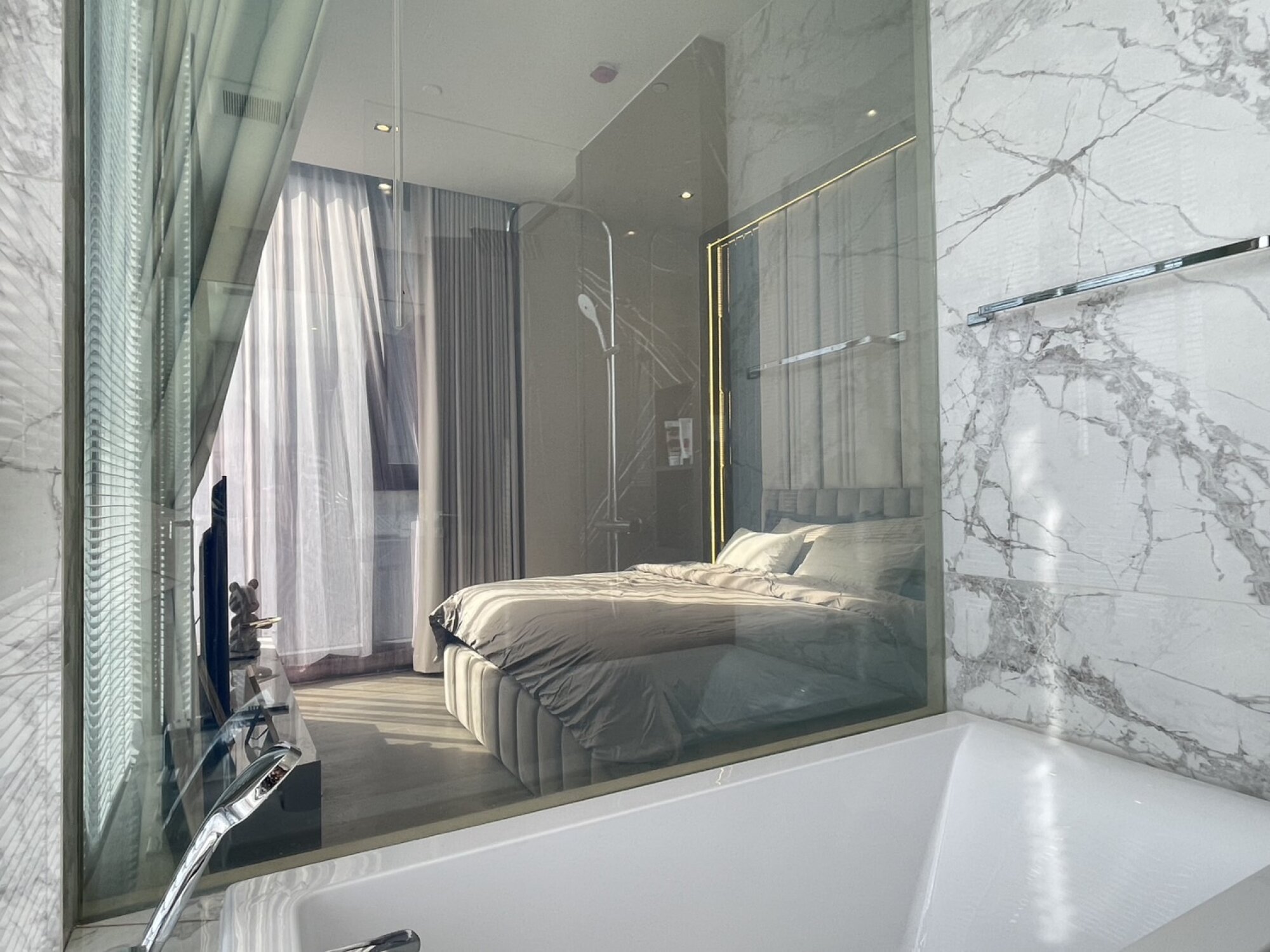 Explore this luxurious 2-bed, 2-bath condo at Hyde Heritage Thonglor. 80 sqm, great amenities, stunning city views, available for rent at 130,000 THB/month.